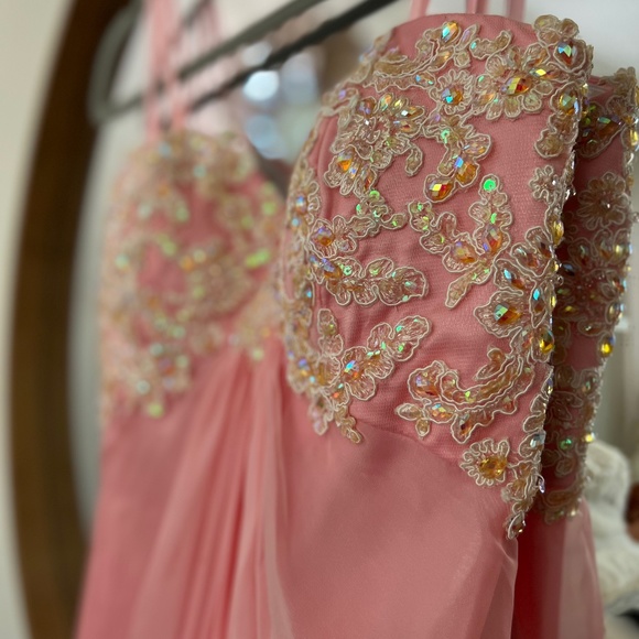 La Femme Prom Dress - Picture 1 of 11